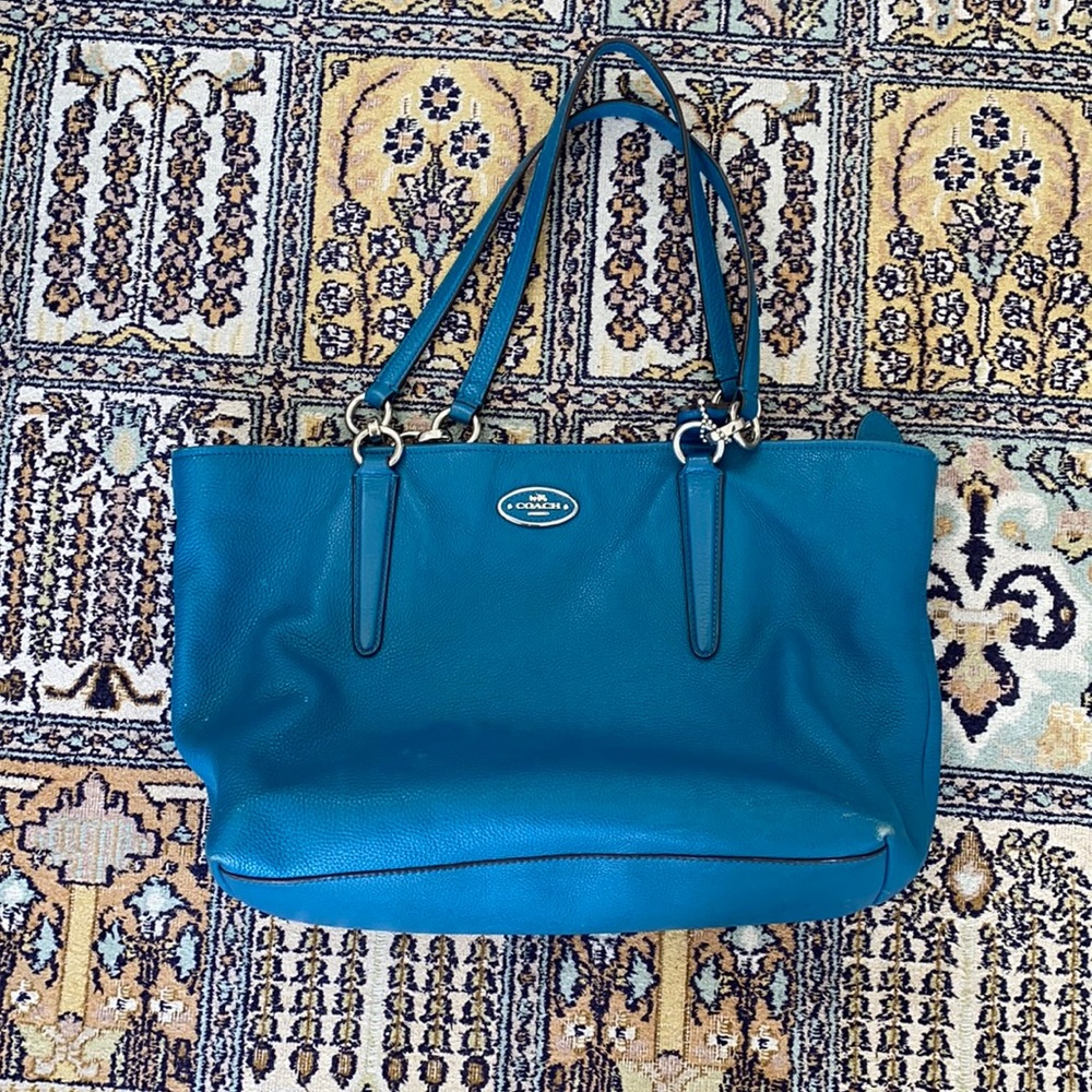 Aqua Blue Coach Leather Tote Bag 🌊